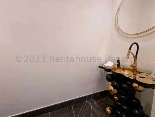 Ocean Reef Island, apartamento