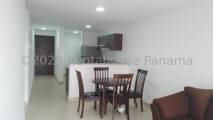 Spotlight, Apartamento en alquiler en Rufina Alfaro | Spotlight -  P4360545