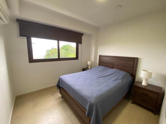 Corona del Mar, El Higo