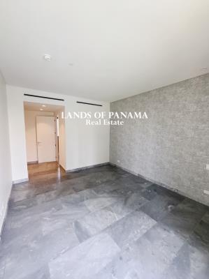 Upper East Tower, Costa del Este