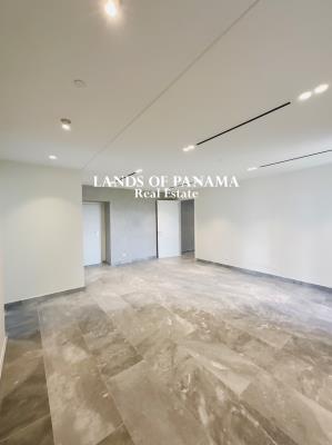 Upper East Tower, Costa del Este