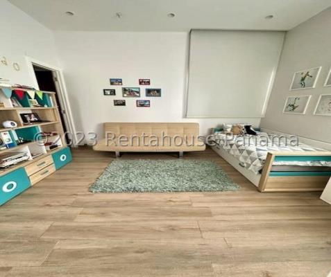 The Reserve/Santa Maria Golf & Country Club, Juan Diaz