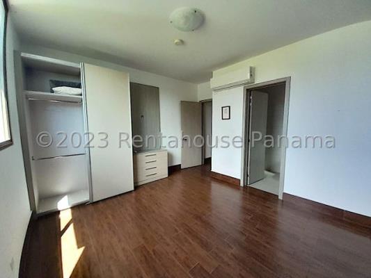 Costamare, apartamento