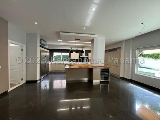 Costa de Las Perlas, casa