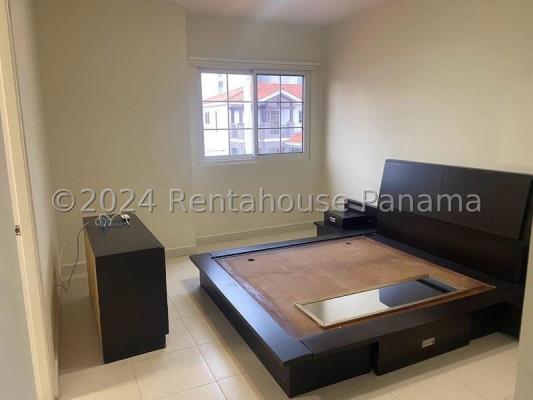 Quintas de Versalles, casa