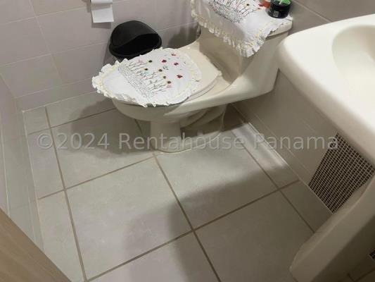 PH Victoria, Rufina Alfaro