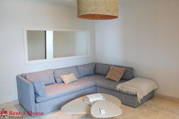 Park Lane at Costa Del Este, casa