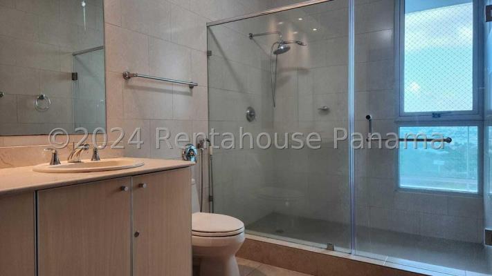 Costa Real Tower, apartamento