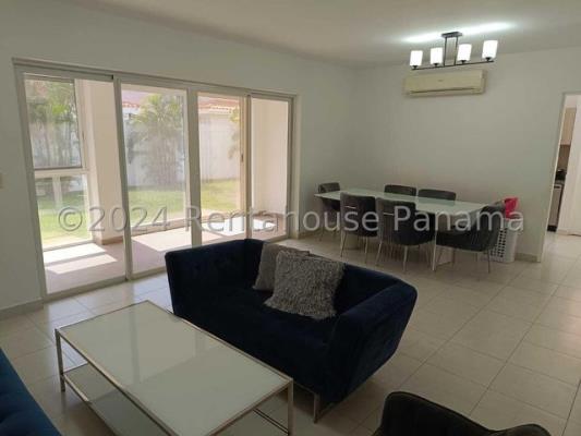 Quintas de Versalles, Panamá