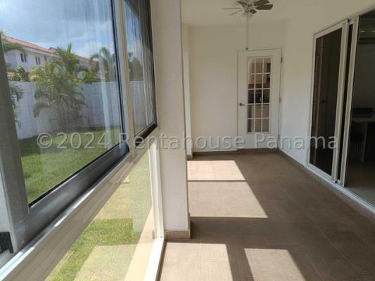 Quintas de Versalles, Juan Diaz