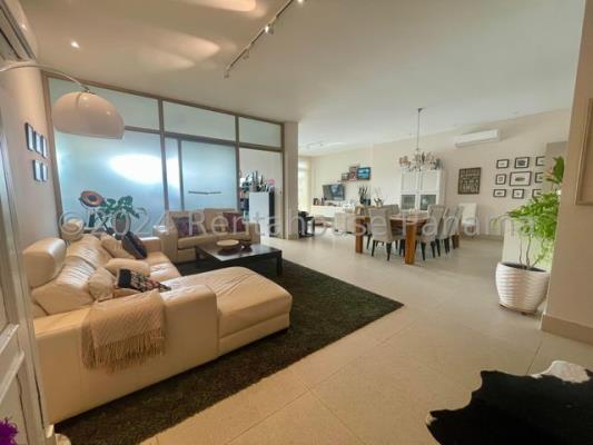 The Grove, Juan Diaz