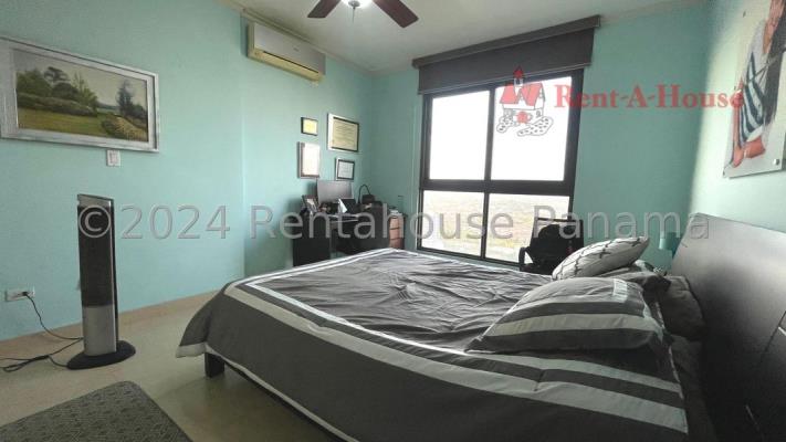 Parque del mar , Área Metropolitana