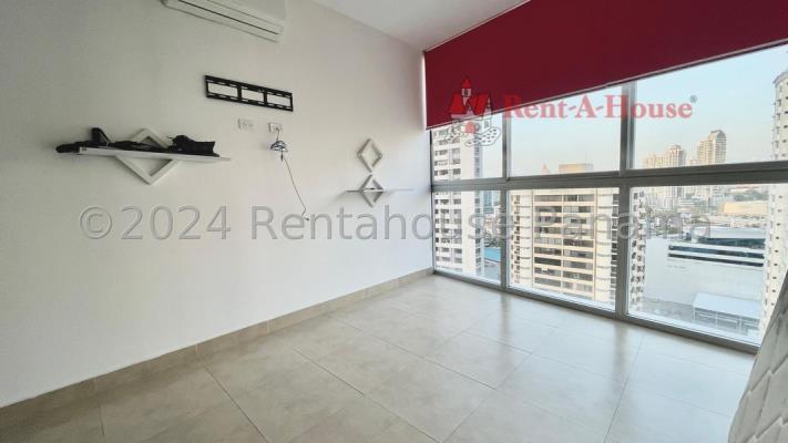 The One Tower , Área Metropolitana