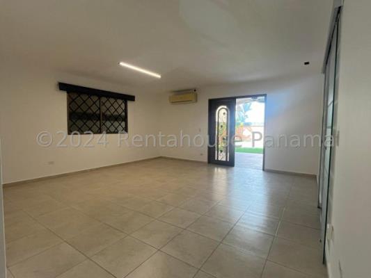 Villa Di Firenze, Panama