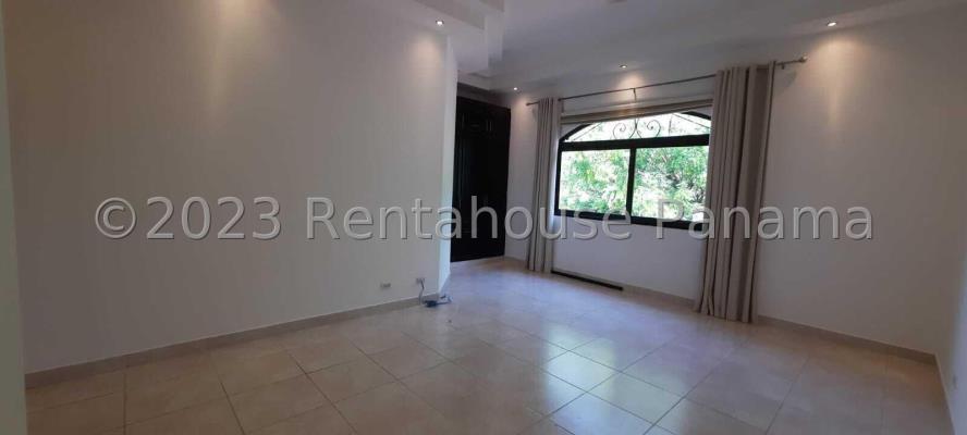 Antigua, Área Metropolitana