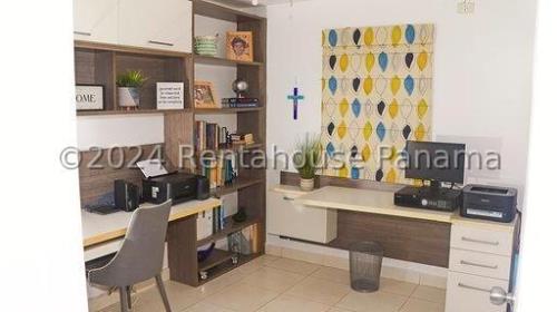 Fuente del Fresno, casa