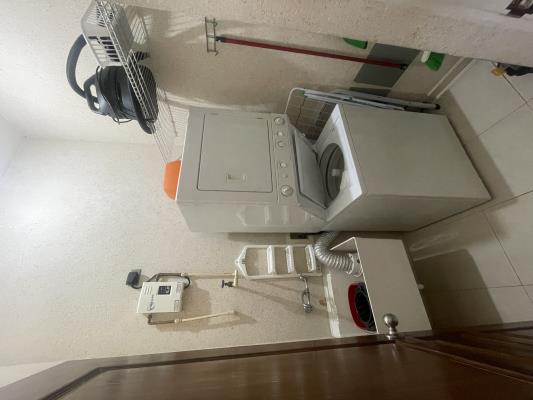 Vista del Mar, Avenida Balboa