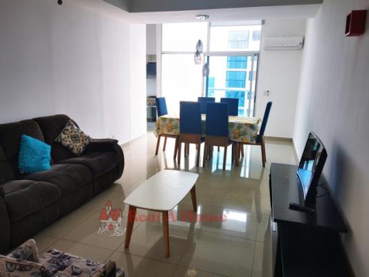 Rainbow Tower, apartamento