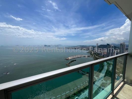 Yoo Panama, Avenida Balboa