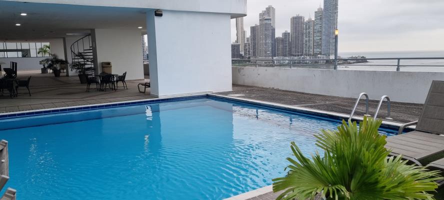 Plaza Miramar, Avenida Balboa