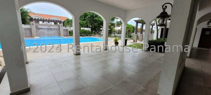 Quintas de Versalles, casa