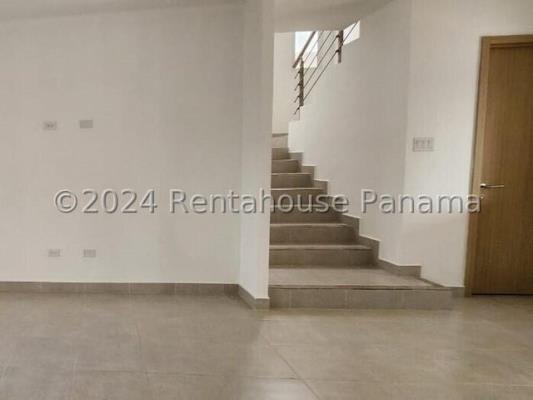 Vallarta , Casa en alquiler en Rufina Alfaro | Vallarta  -  P4395867