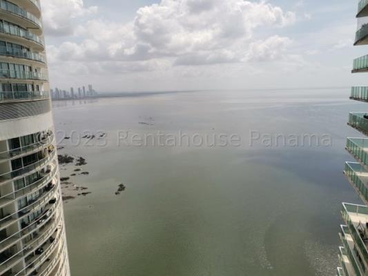 Oasis on the Bay, apartamento