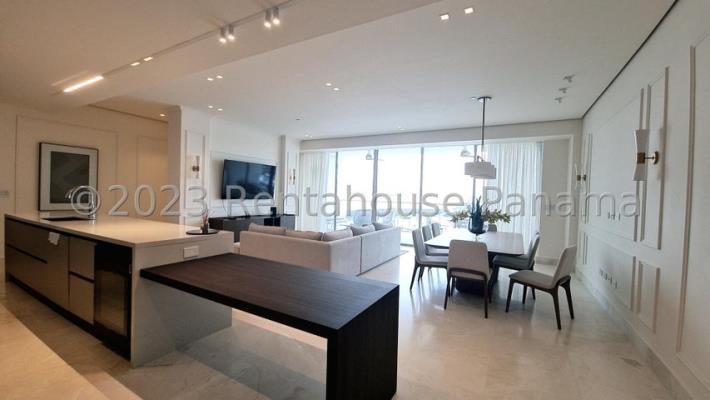 Ocean Reef Island, apartamento