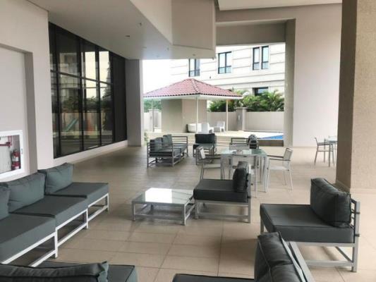 La Vista, Área Metropolitana