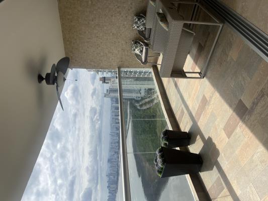 Pearl at the Sea, Área Metropolitana