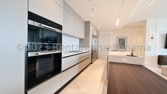 Ocean Reef Island, apartamento