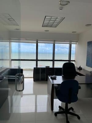 Avenida Balboa, Bella Vista