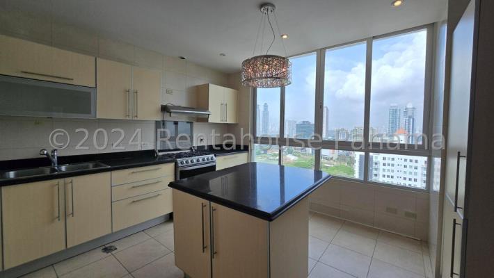 Costa Real Tower, Área Metropolitana