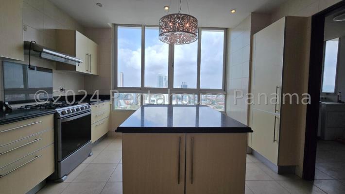 Costa Real Tower, Área Metropolitana