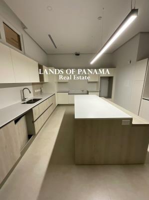 Ocean Reef Island, Punta Pacifica