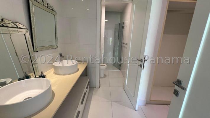 , Área Metropolitana