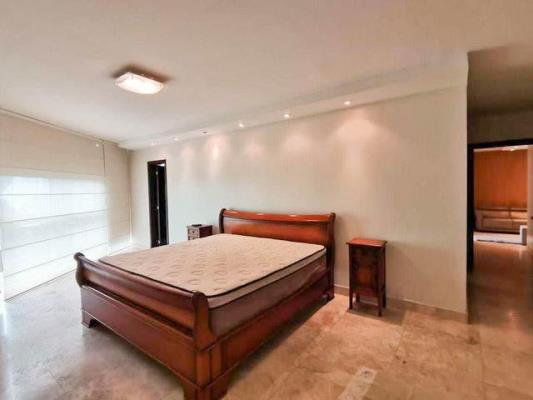 Allure at the park, Panama