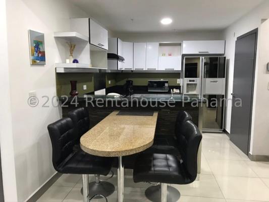 Riverside, Costa del Este