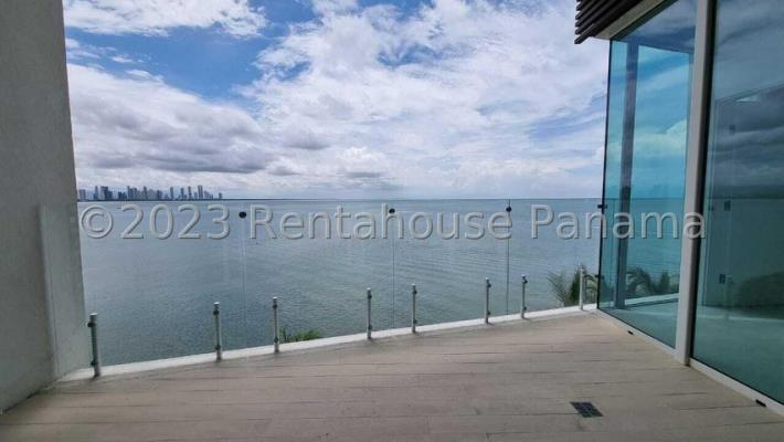 Ocean Reef Island, apartamento