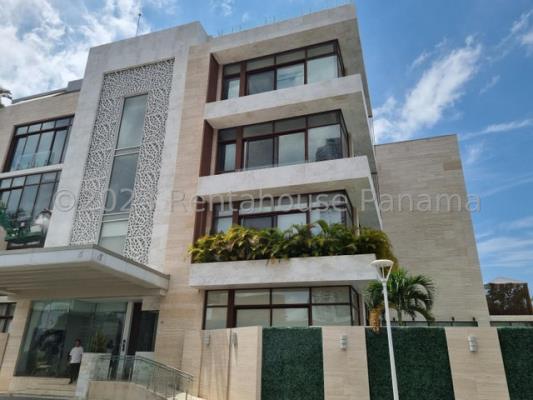 Ocean Reef Island, Punta Pacifica