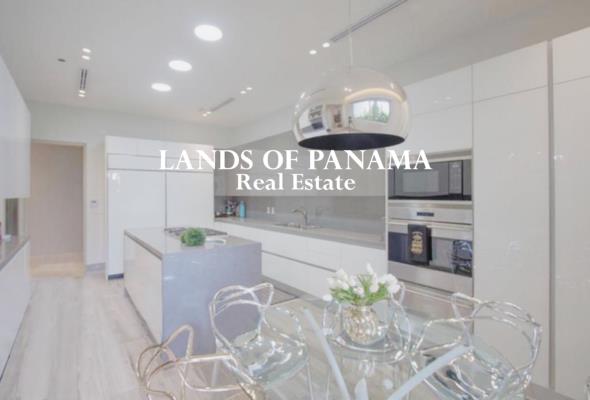 The Reserve, Juan Diaz