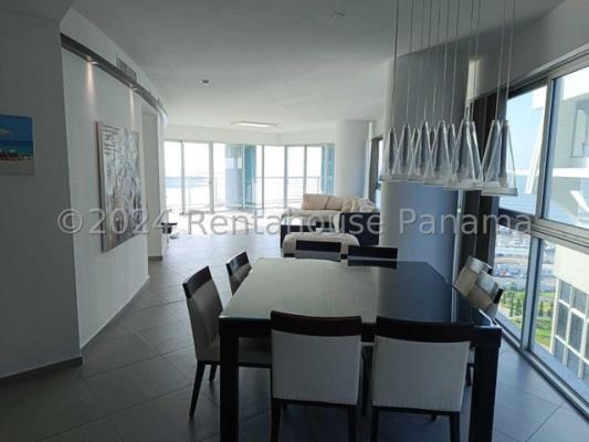 Yacht Club, apartment