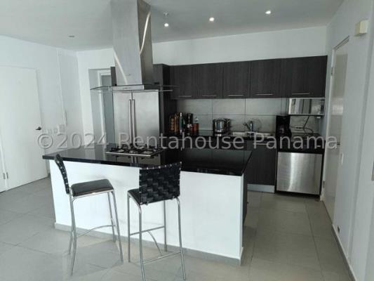 Yacht Club, apartment