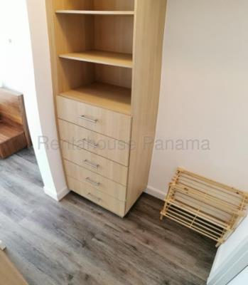 Oasis on the Bay, apartment