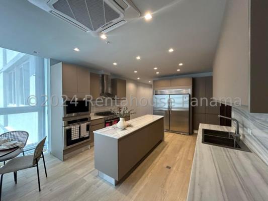 The Towers - Punta Paitilla, Punta Paitilla