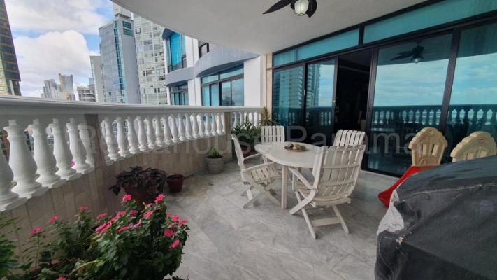 Coastal Tower , Área Metropolitana