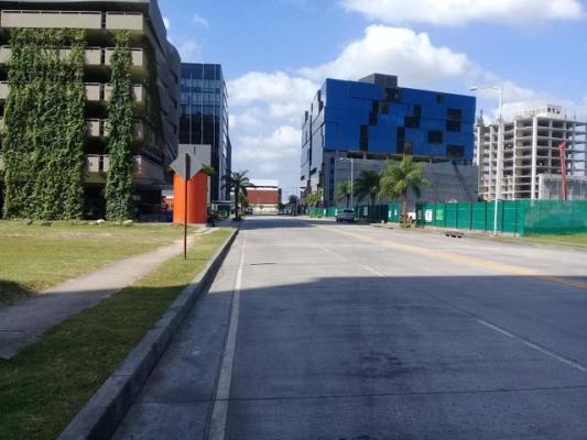 , Terreno en alquiler en Santa Maria | P4442767