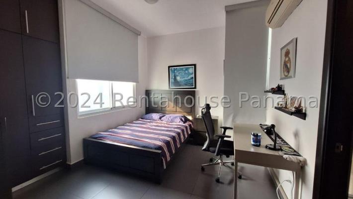 Ocean Drive, Punta Pacifica