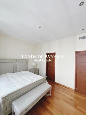 Bahia Pacifica, Área Metropolitana