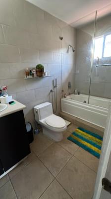 Residencial Las Verdes, Juan Demostenes Arosemena